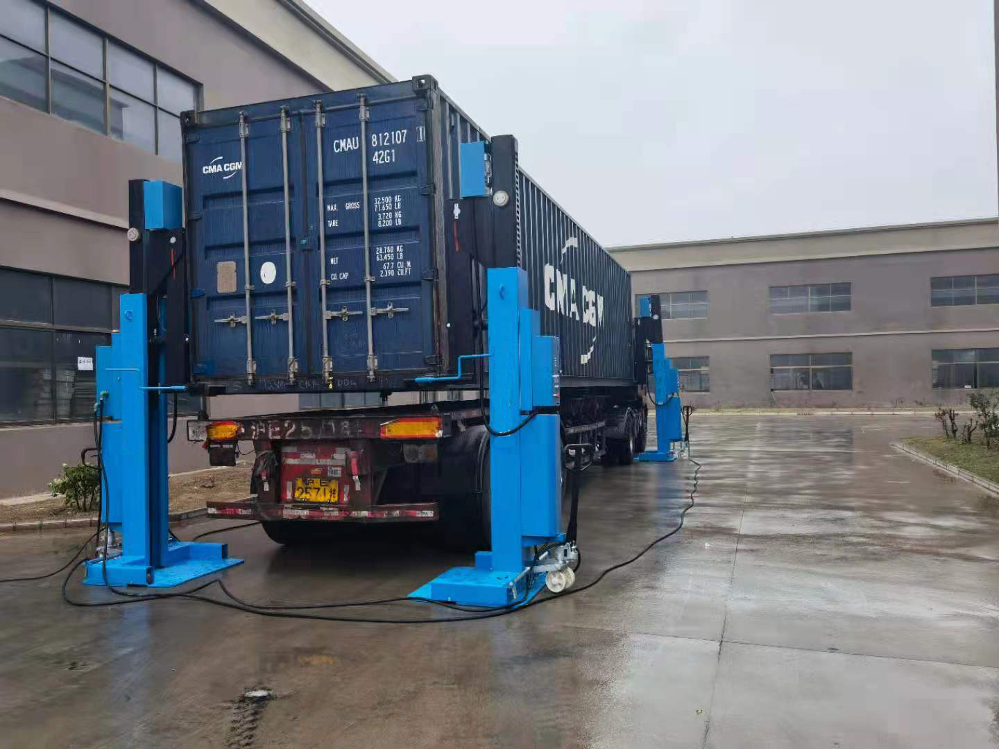 HCIC nâng cao tiêu chuẩn nâng container bằng các giải pháp sáng tạo