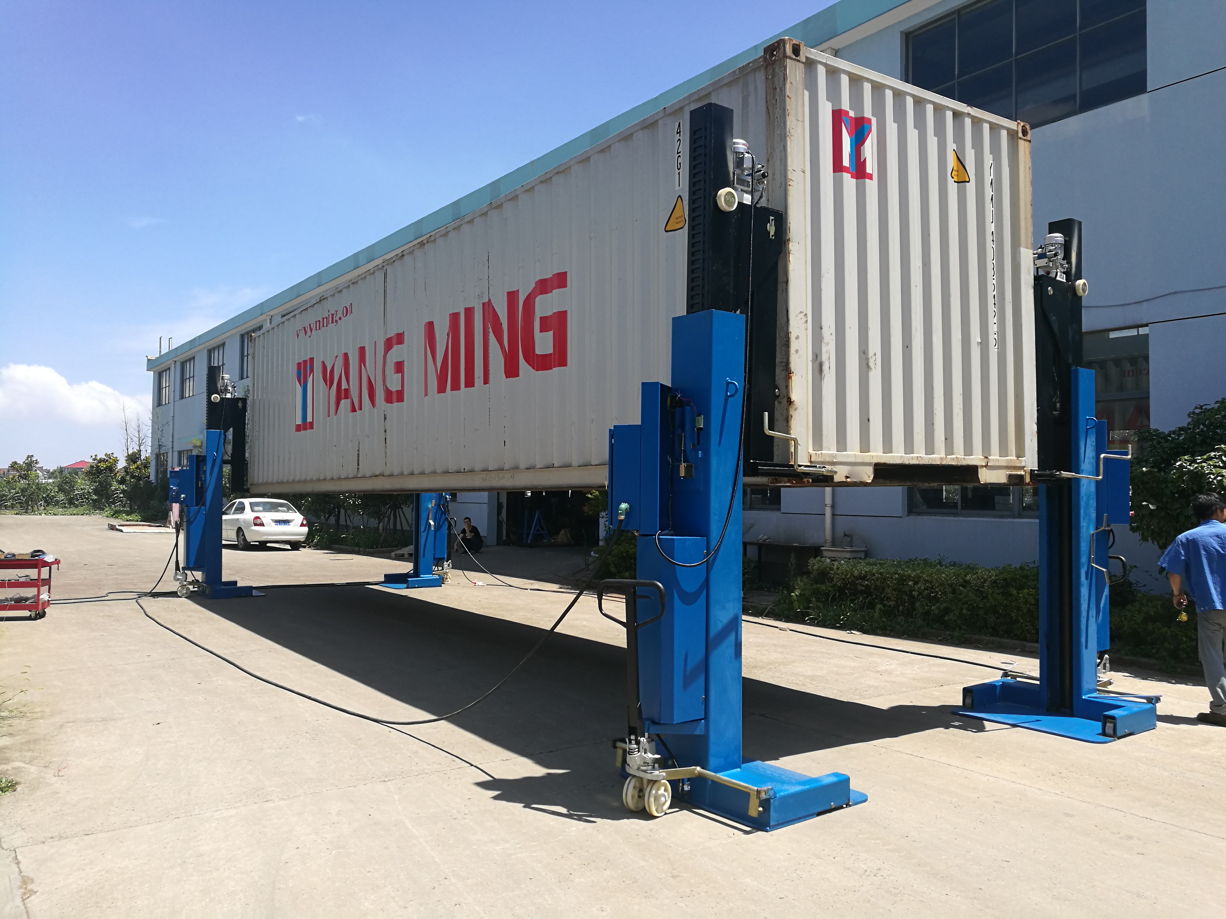 HCIC ra mắt Hệ thống nâng container vận chuyển mang tính cách mạng để nâng cao hiệu quả hậu cần